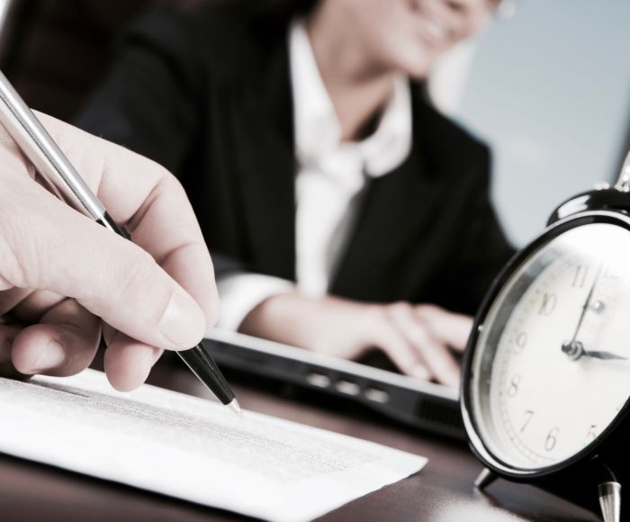 Boşta Geçen Süre Ücreti Nedir? Şartları, Süresi ve Hesaplama Yöntemi